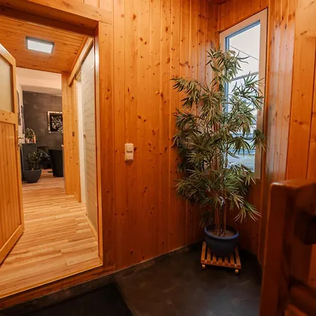 アパート Fewos Deutschherrenstrasse トリーア